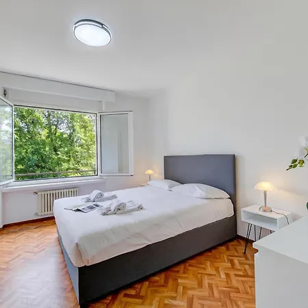 Lido Apartment Locarno With Balcony And Parking - Happy Rentals Locarno